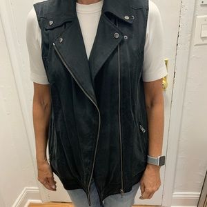Club Monaco vest